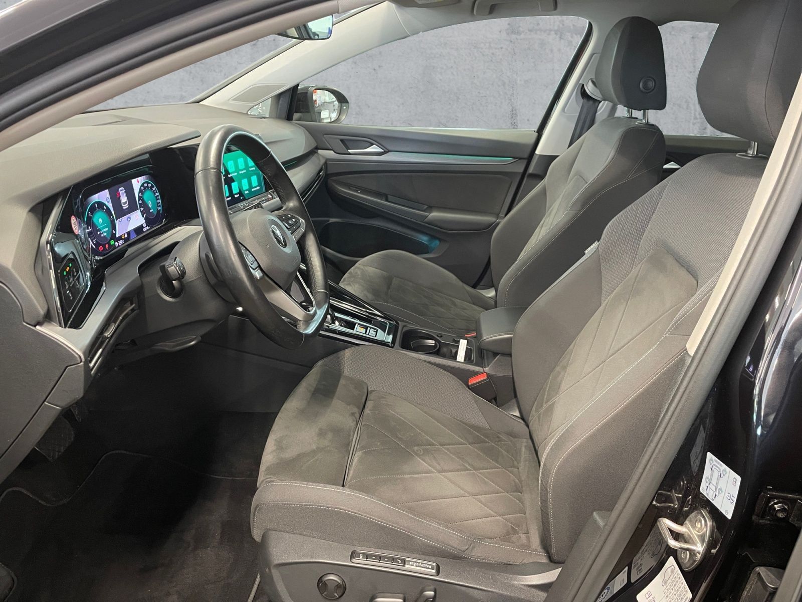Volkswagen Golf - Bild 12