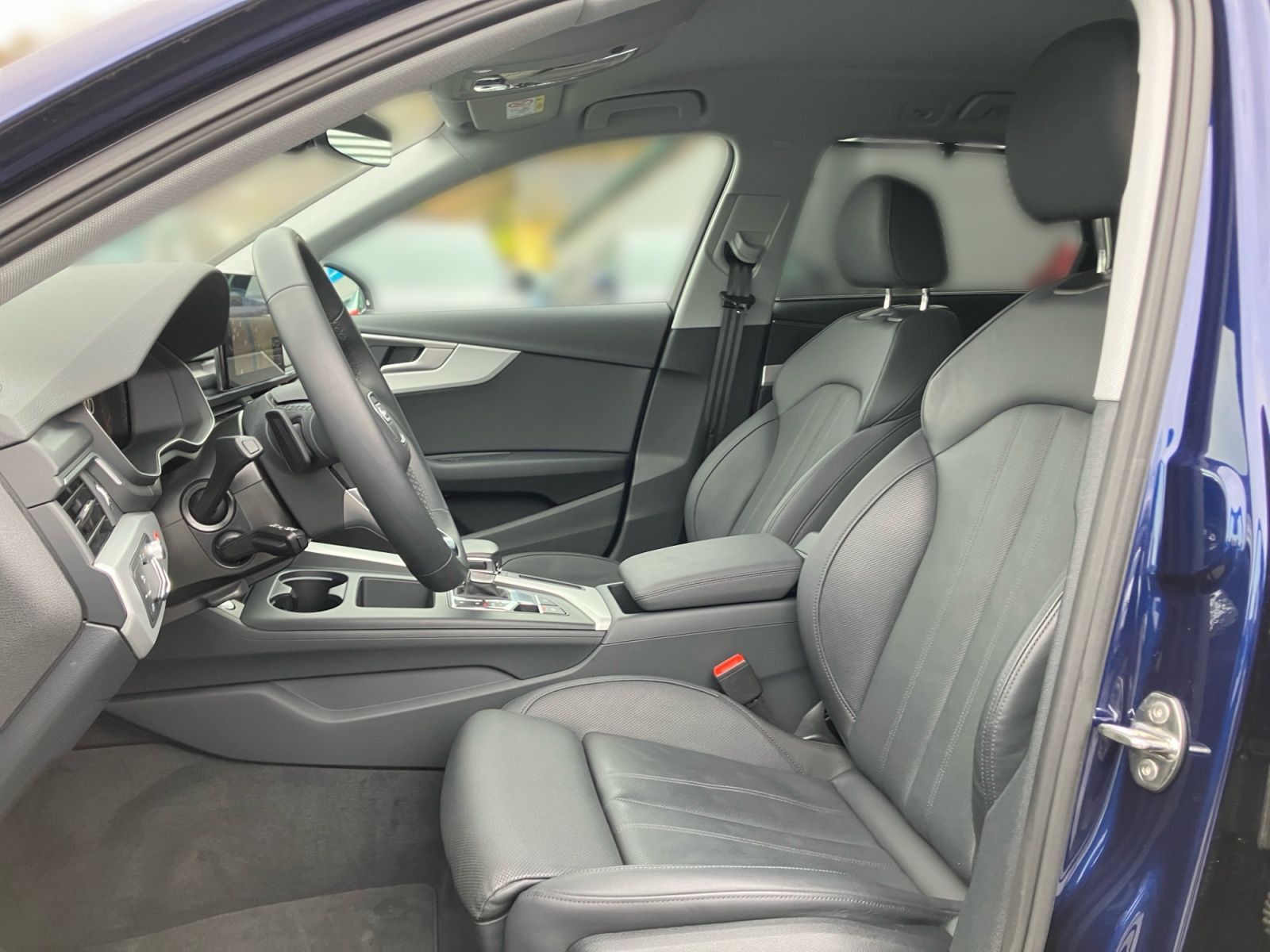 Audi A4 - Bild 13