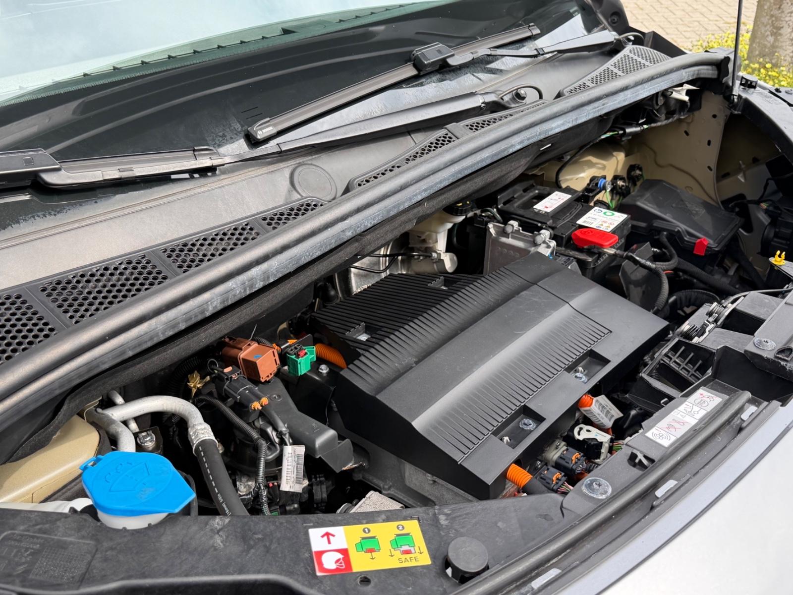 Citroën ë-Berlingo 136 FEEL M 2x Schiebetür Klima