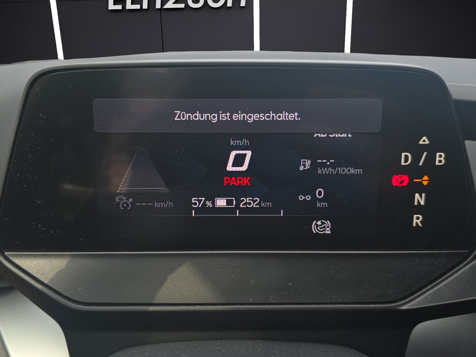 Fahrzeugabbildung CUPRA Born LED HUD RFK WÄRMEPUMPE SH ACC
