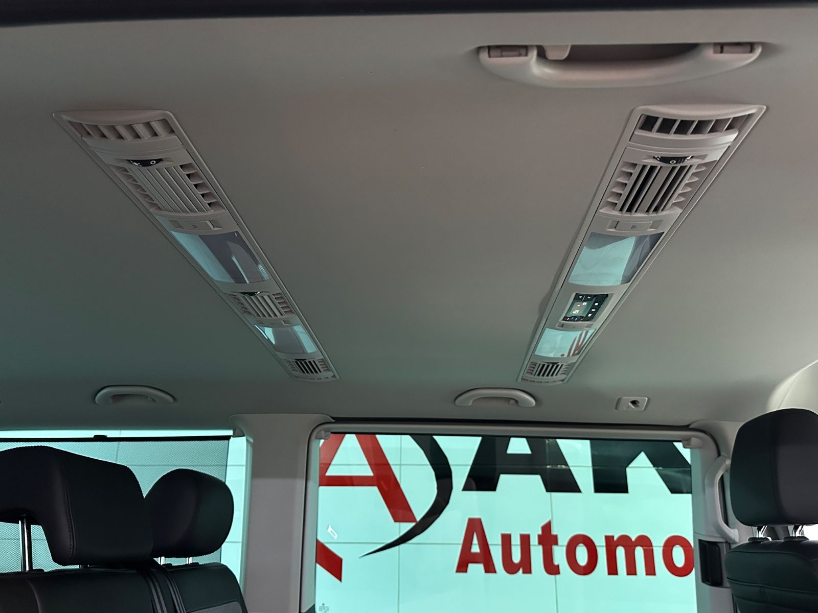 Volkswagen T6.1 Multivan Generation Six FWD Virtual LED foto 24