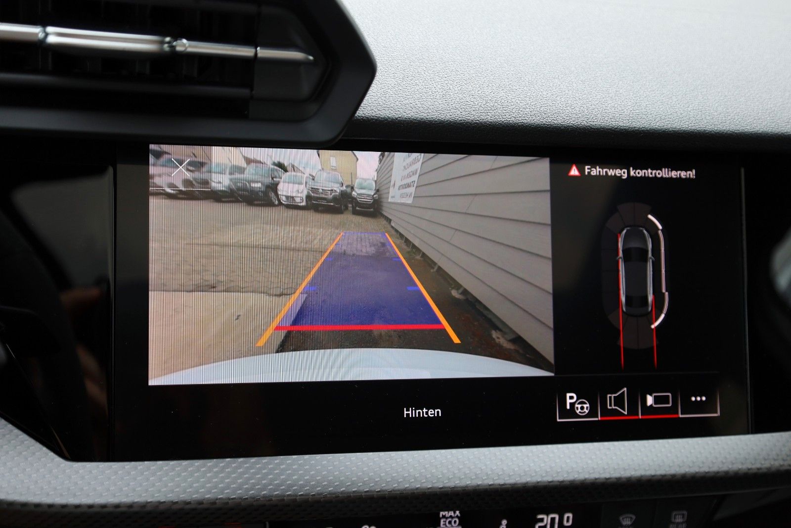 Fahrzeugabbildung Audi RS3 Lim. , RS-Designpaket, HUD,Panorama,Matrix