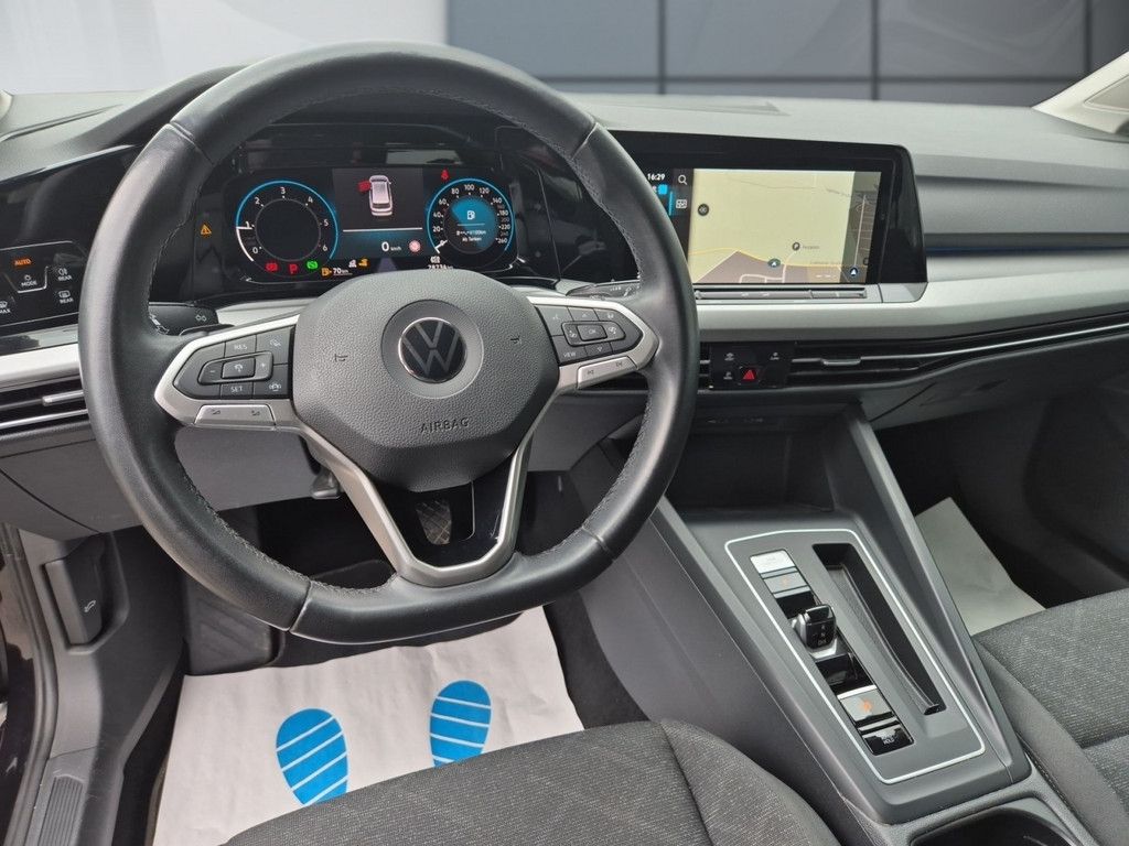 Golf VIII Variant 2.0 TDI Life *DSG*AHK*LED*NAVI