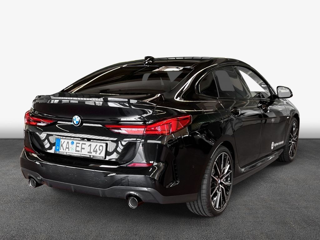 BMW 220i Gran Coupe Aut. M Sport foto 2
