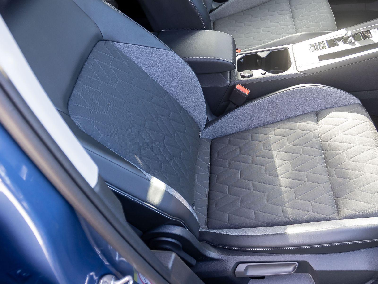 Volkswagen Golf VIII Goal 1.5 eTSI Navi LED ACC EPH AHK, миниатюра 21