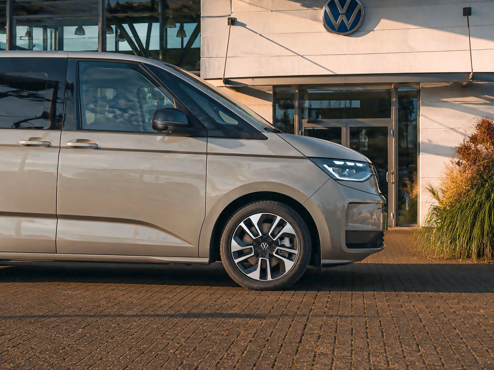 Volkswagen T7 Multivan - Bild 4