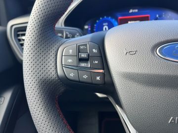 Bild 17 Ford Focus Turnier ST-Line X MHEV Sportpaket HUD Navi