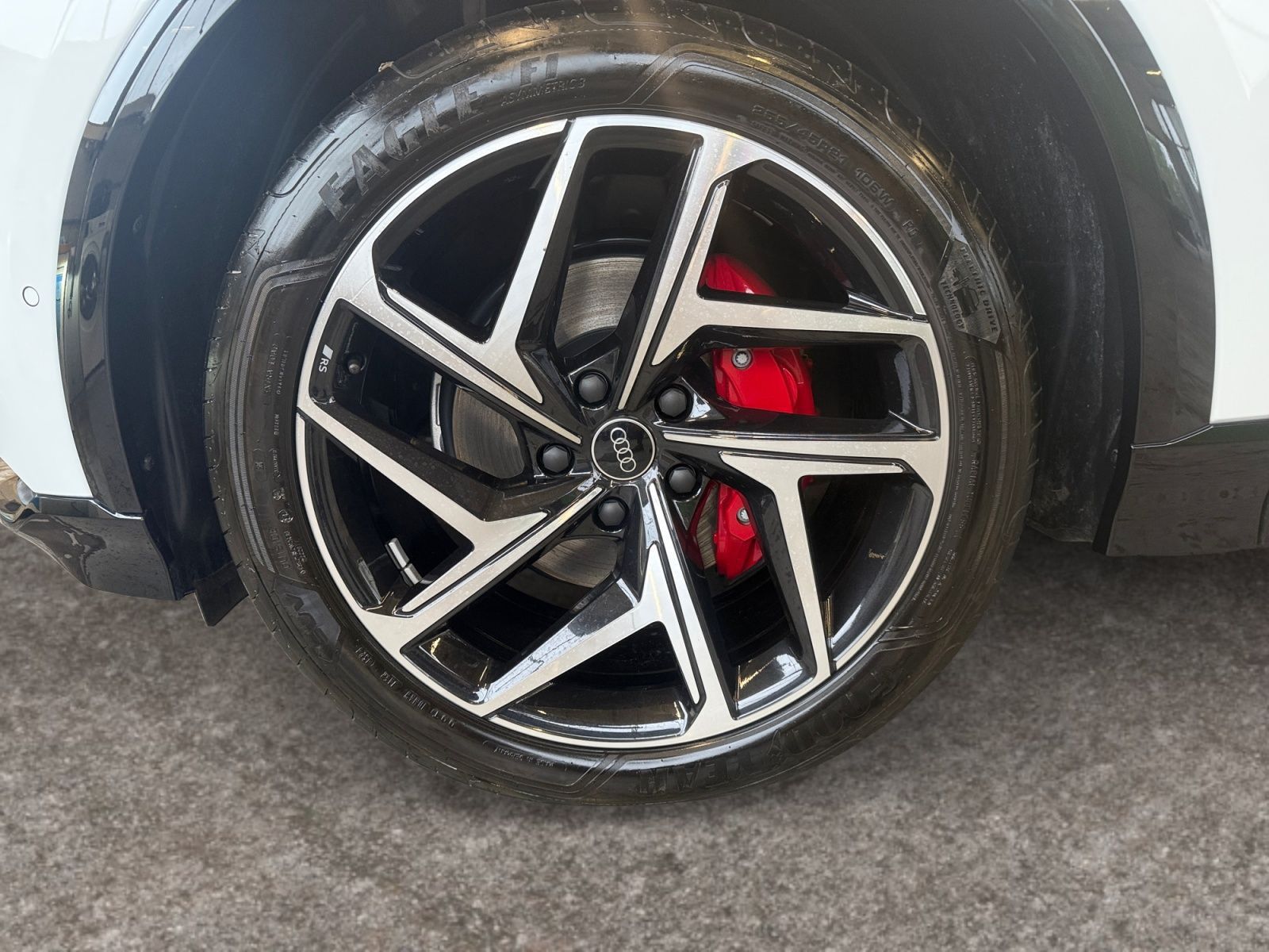 Audi Q6 e-tron - Bild 15