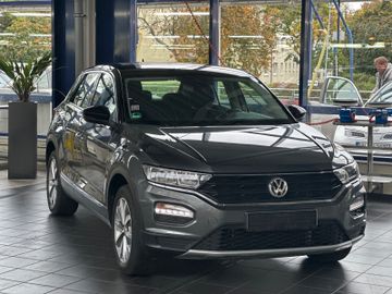 Volkswagen T-Roc - 1
