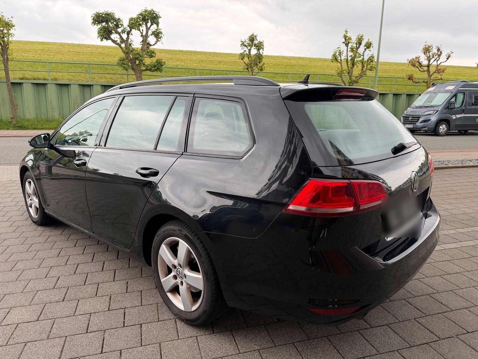 Volkswagen Golf 2015 — engine 116 HP (85kW)