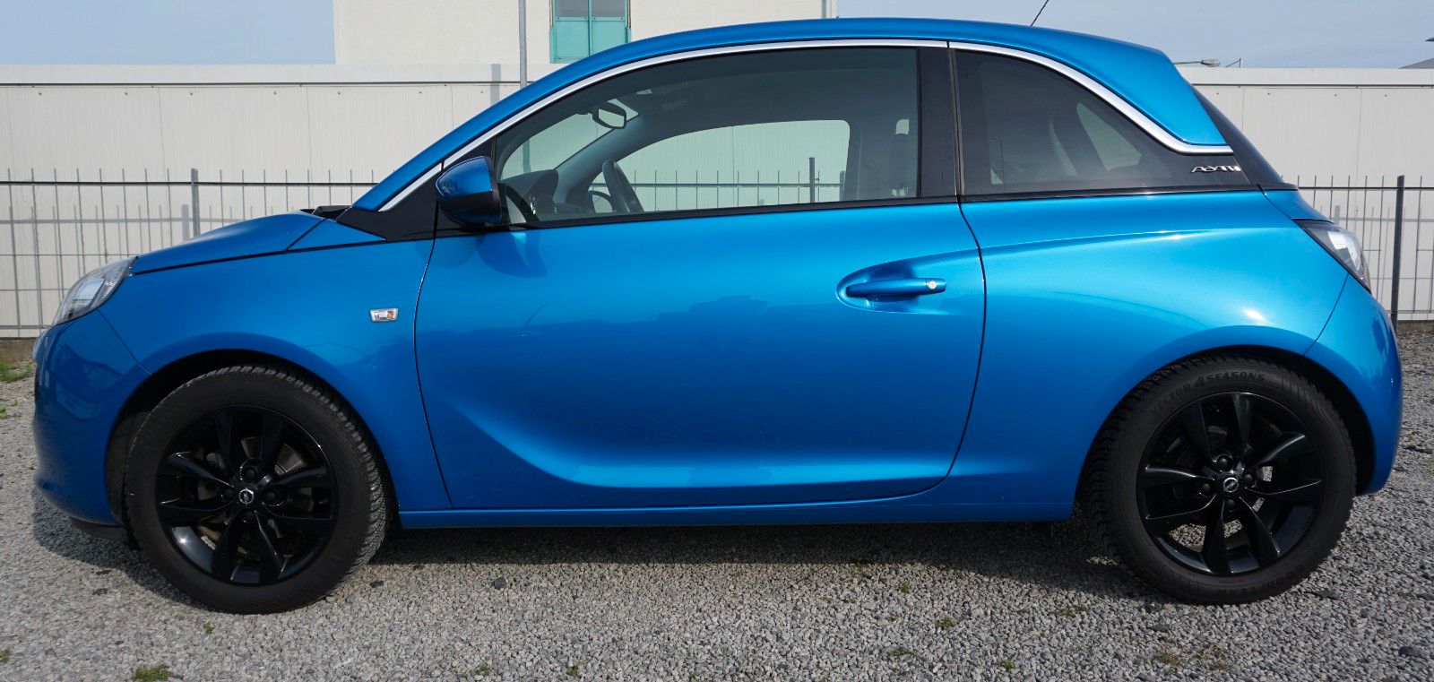 Fahrzeugabbildung Opel Adam JAM 1.4 64kW S/S, PDC, HSA, ESP, Tempomat