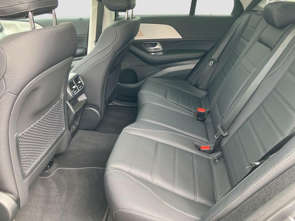 Fahrzeugabbildung Mercedes-Benz GLE 450 4MATIC MULTIBEAM*Leder*Pano*360°*PDC*AHK