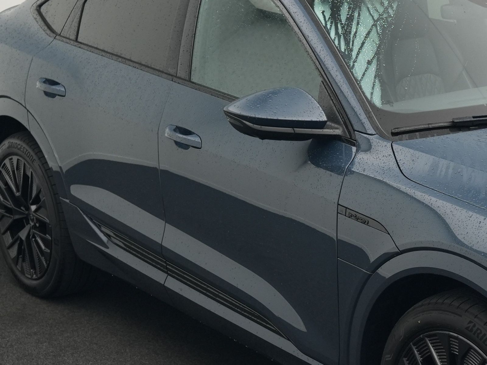 Audi Q8 e-tron - Bild 37