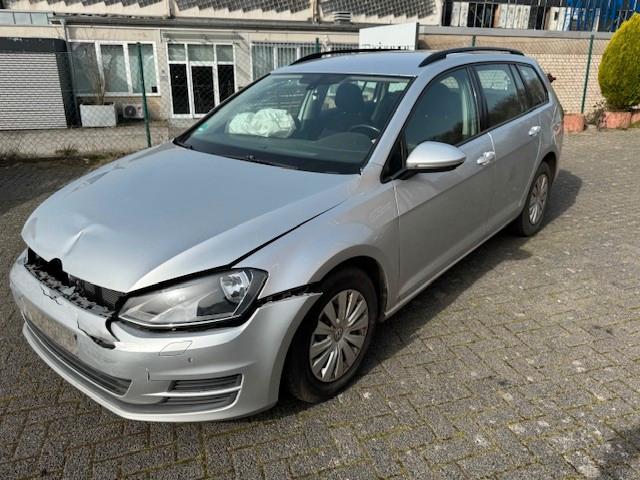 Volkswagen Golf VII Variant Trendline BMT