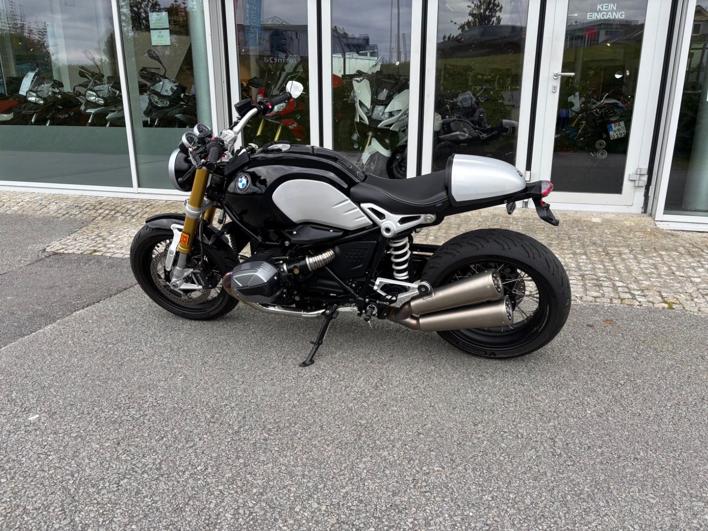Fahrzeugabbildung BMW R nine T