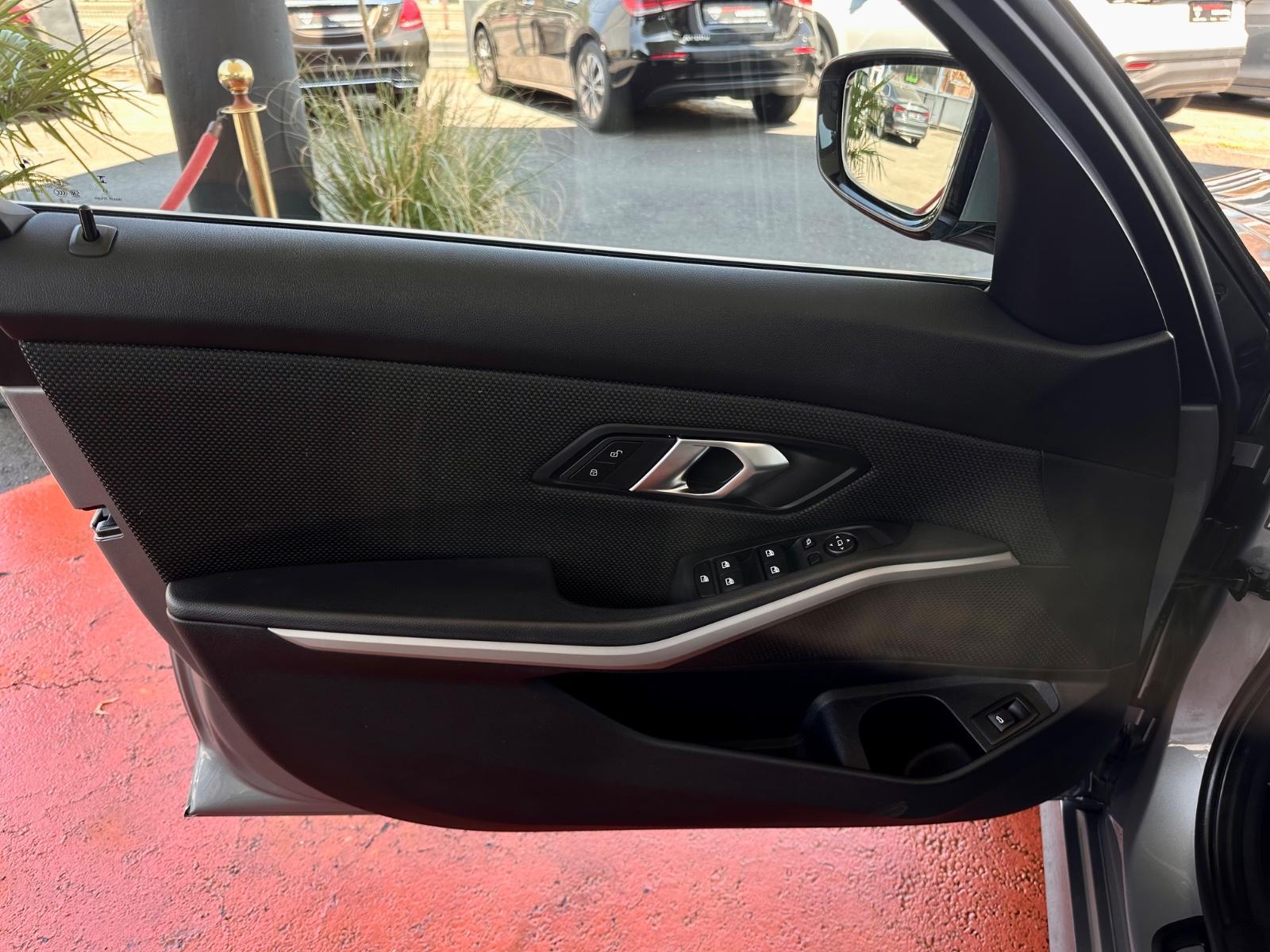 BMW 318 Connected Pro Automatik Kamera 1. Hand, миниатюра 29