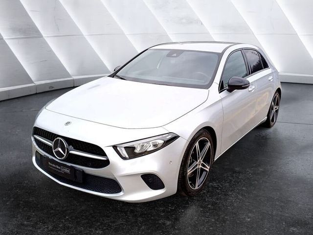 Mercedes-Benz Classe A A 180 d Sport auto