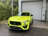 Maserati Levante Modena S *KEYLESS*STERNEHI*APPLECARPLAY* - Maserati Levante aus 2023