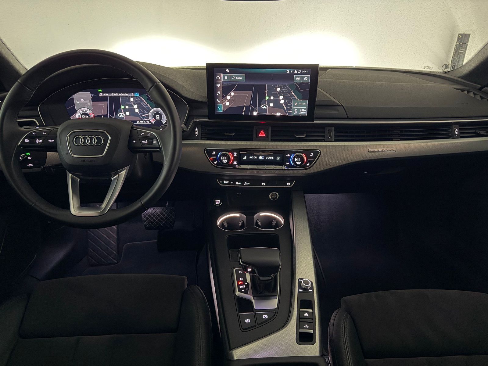 Fahrzeugabbildung Audi A5 Cabriolet 40 TFSI Quattro/AHK/MATRIX/VRTL PIT