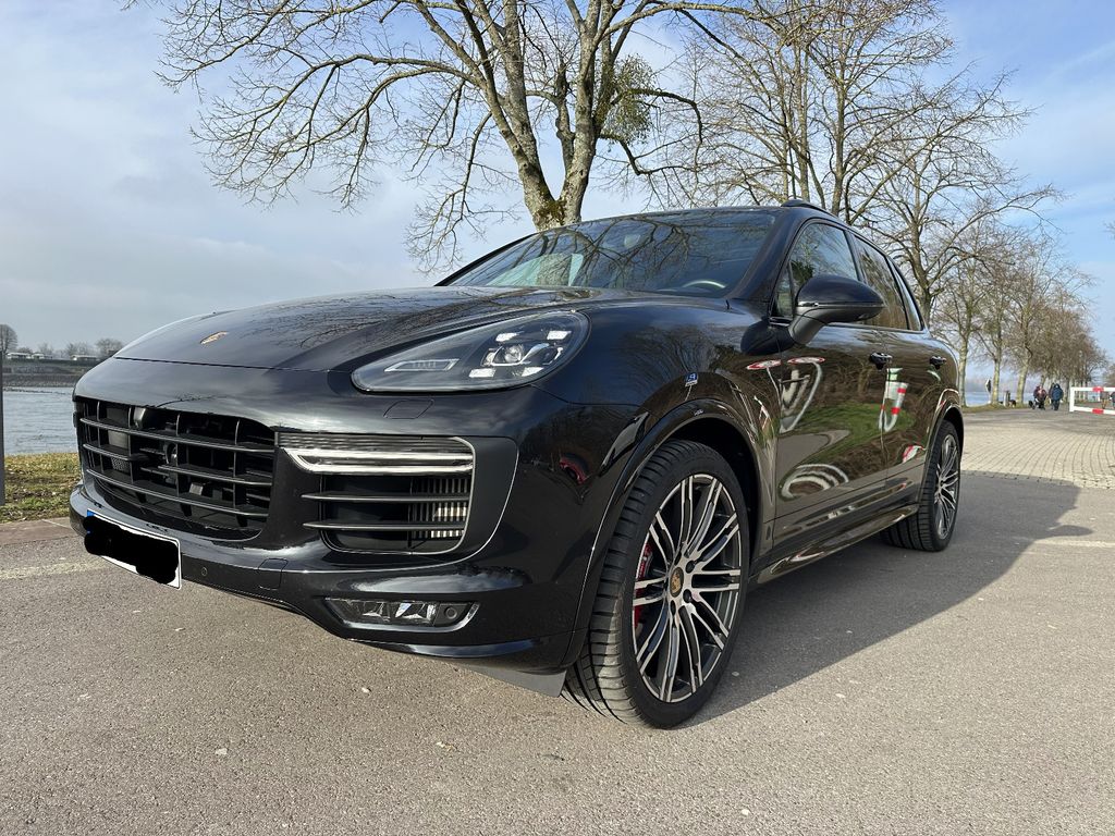 Image of Porsche Cayenne