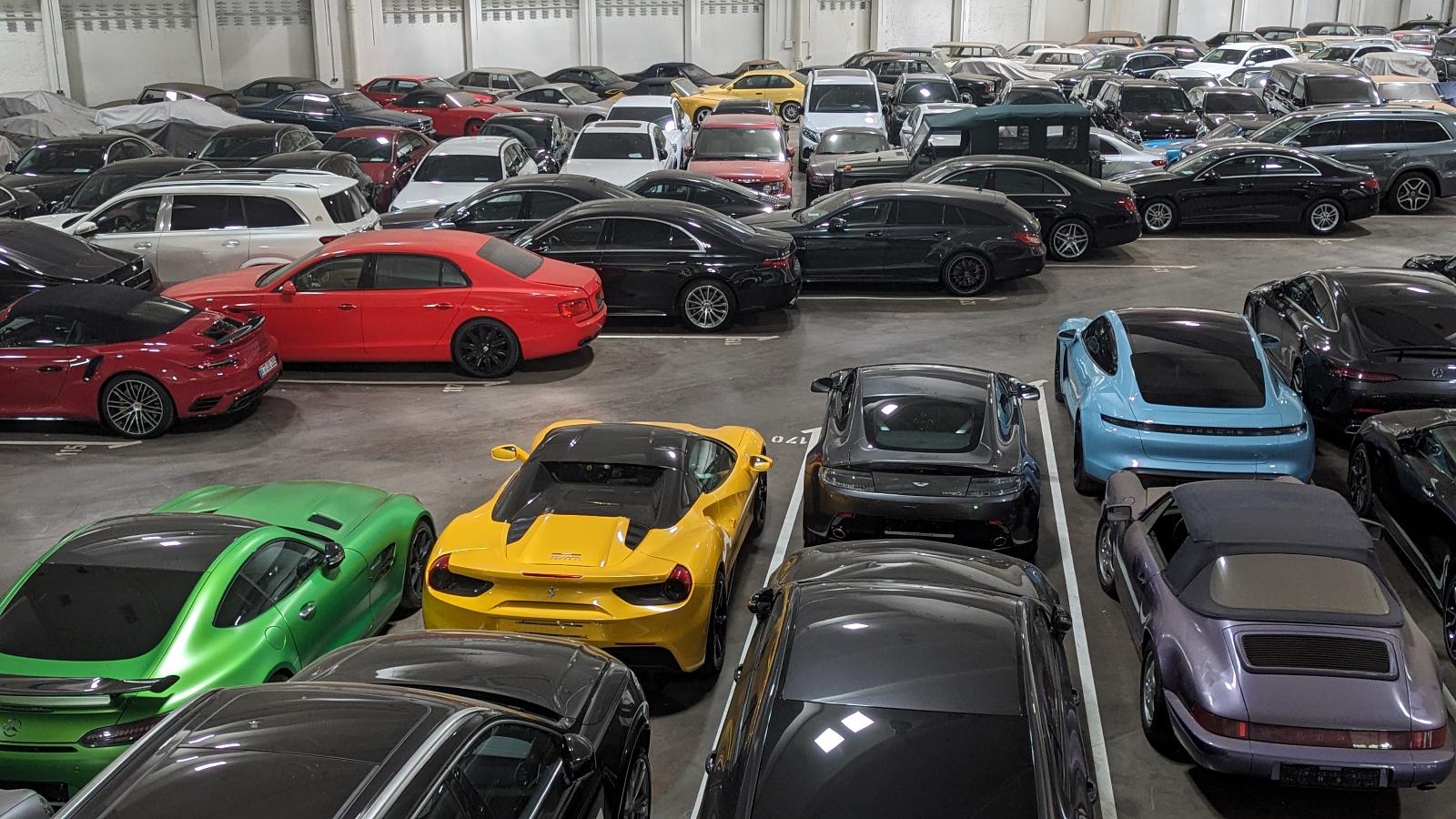 showroom-image-bottom