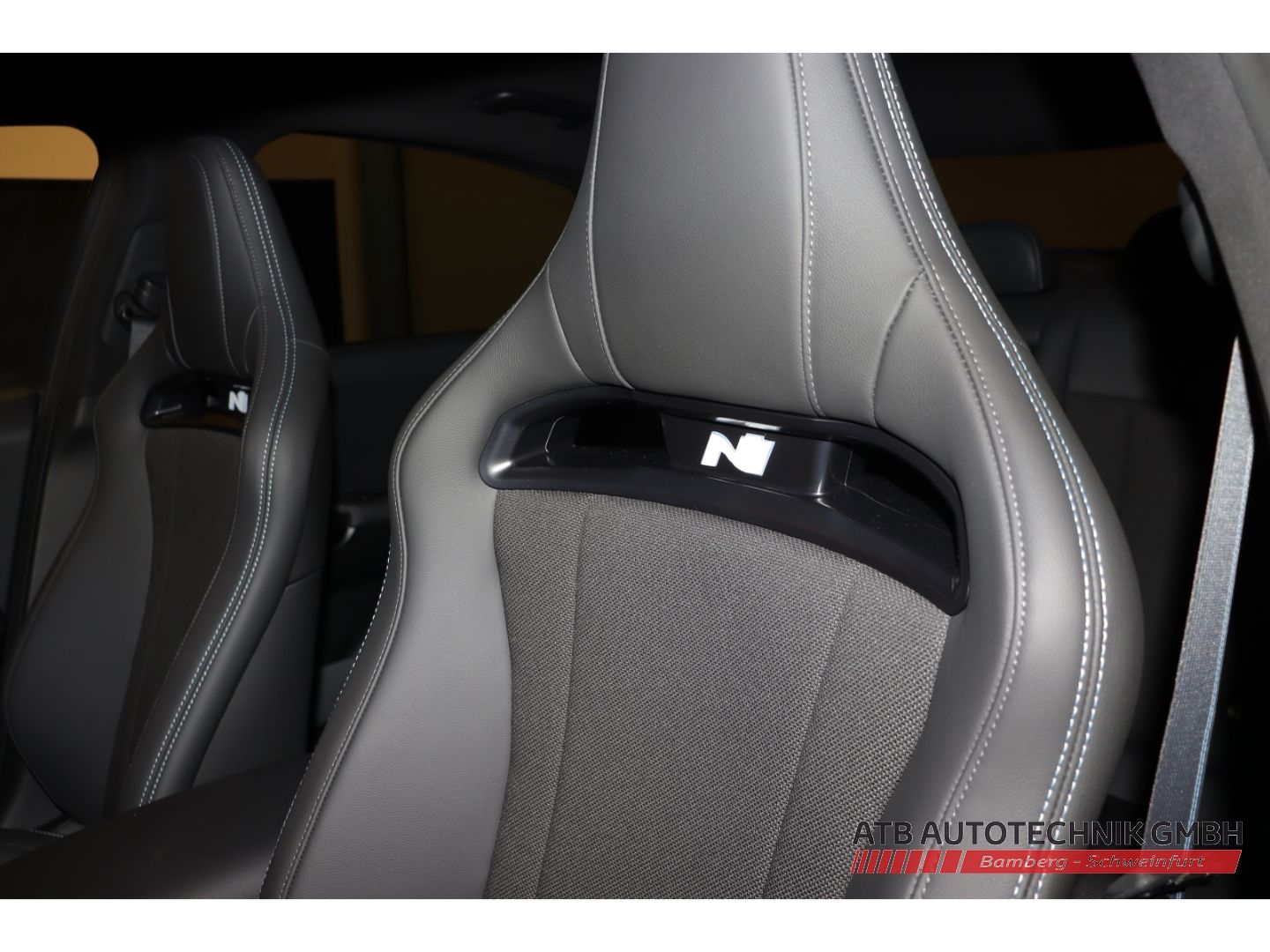 Fahrzeugabbildung Hyundai IONIQ 6 N 84kWh 609PS 4WD Sitzpaket Panoramadach