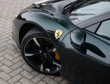 2021 Ferrari SF90 照片 8