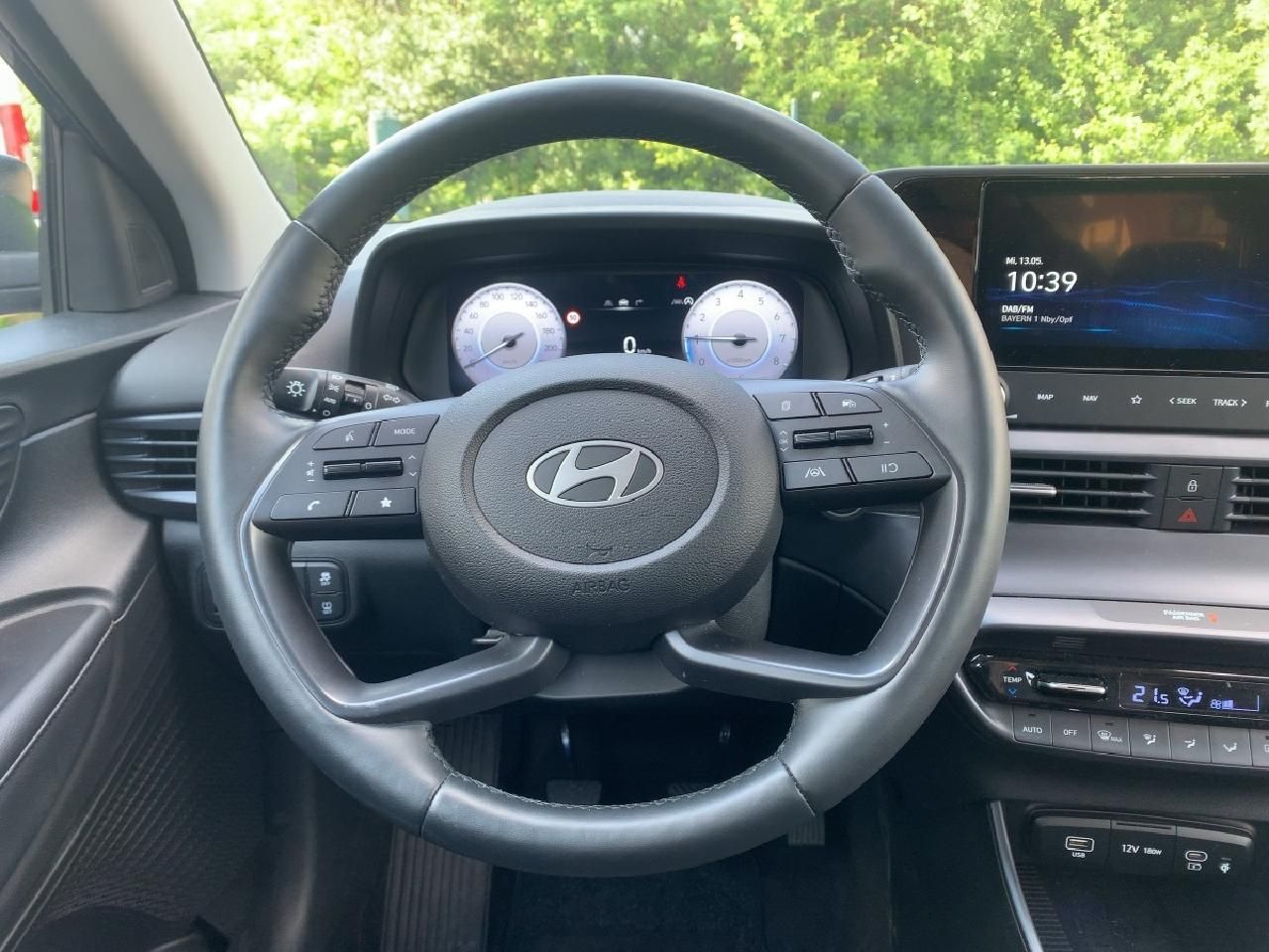 Fahrzeugabbildung Hyundai i20 Trend + Komfort-Paket*