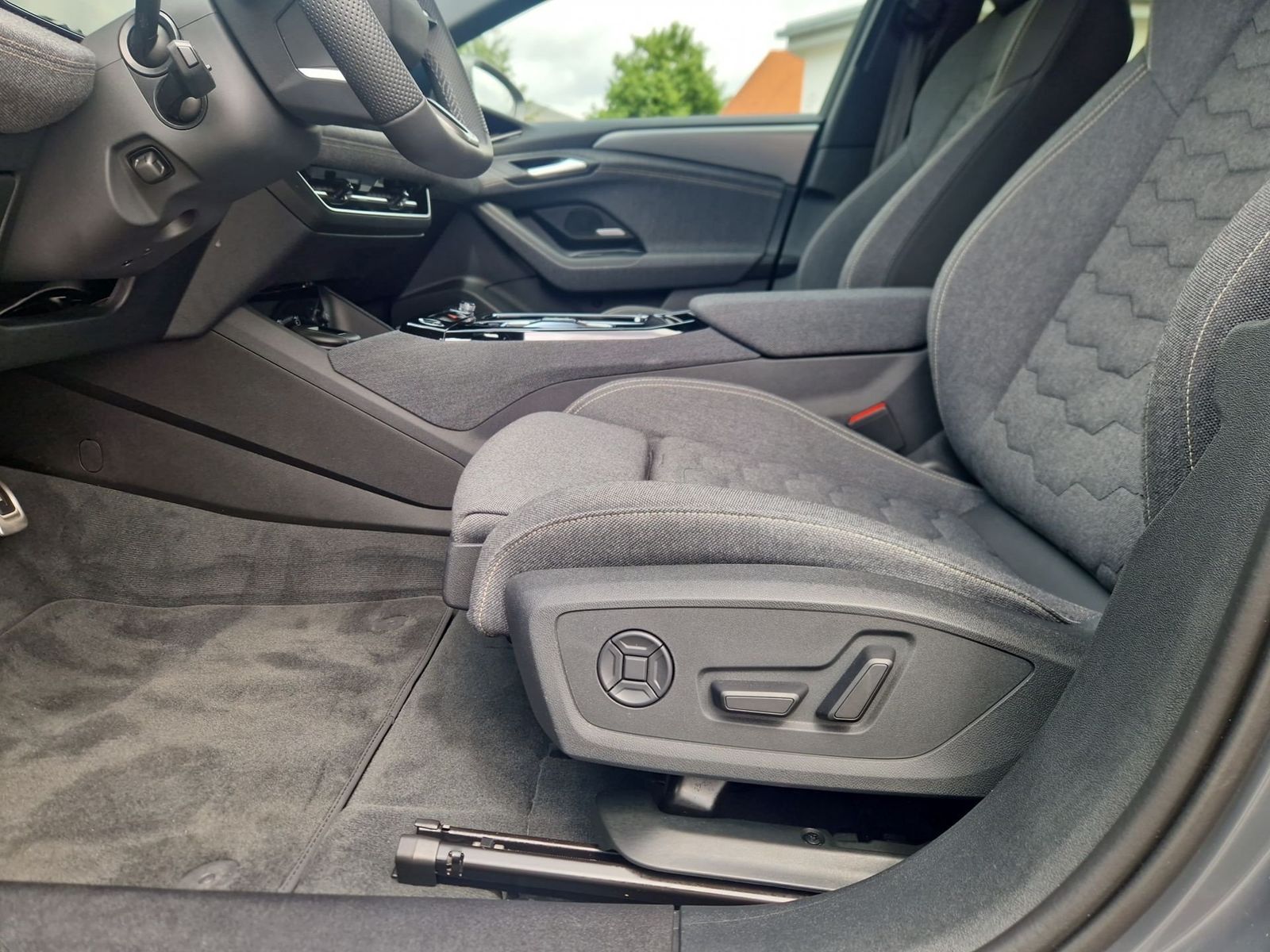 Audi A6 e-tron - Bild 21