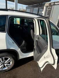 Volkswagen Tiguan - 6