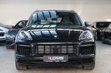 Porsche Cayenne GTS SportChrono Pano Bose Kamera MY22 - Porsche Cayenne Gebrauchtwagen in Düsseldorf