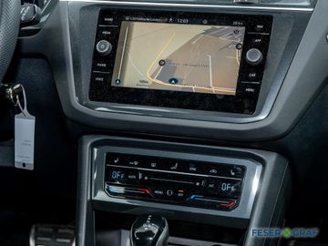 Volkswagen Tiguan - 5