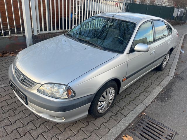 Toyota Avensis 1.8 Style Aut. *2.Hand*