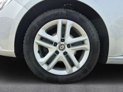 Fahrzeugabbildung Megane IV Grandtour Limited Deluxe 1.3 TCe 140 E