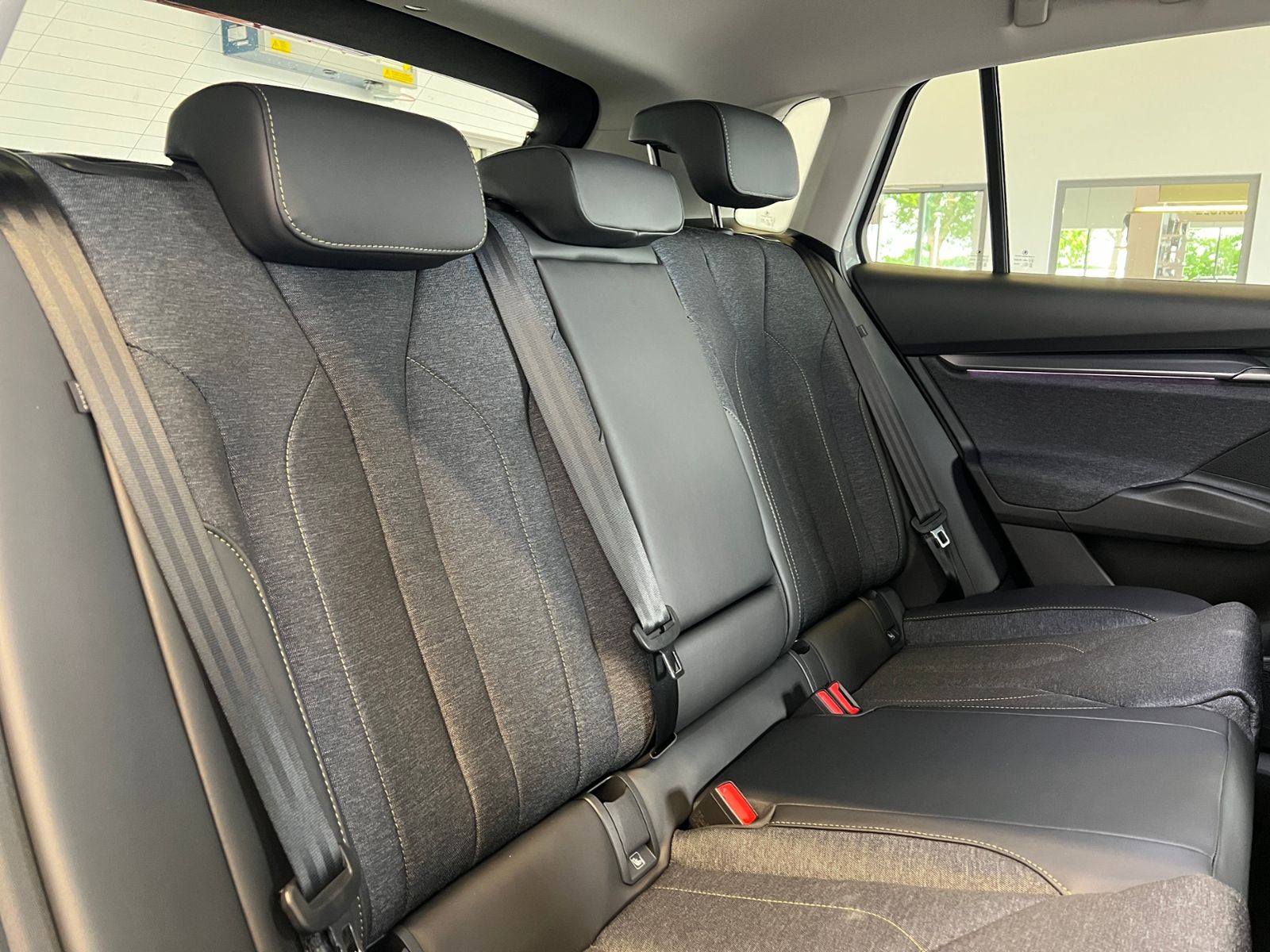 Fahrzeugabbildung SKODA Elroq 85 *Matrix-LED, Kamera, Smart-Link, LM'-20