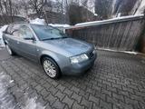 Audi a 6 2.4 quattro automatik - Audi A6 aus 1999: Kombi