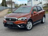 Suzuki (SX4) S-Cross *Autom.*RFK*CarPlay*SHZ* - gebrauchte Suzuki (SX4) S-Cross aus dem Jahr 2019