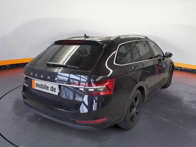 Skoda Superb Combi Style 2.0TDI 4x4 DSG / Pano, Matrix