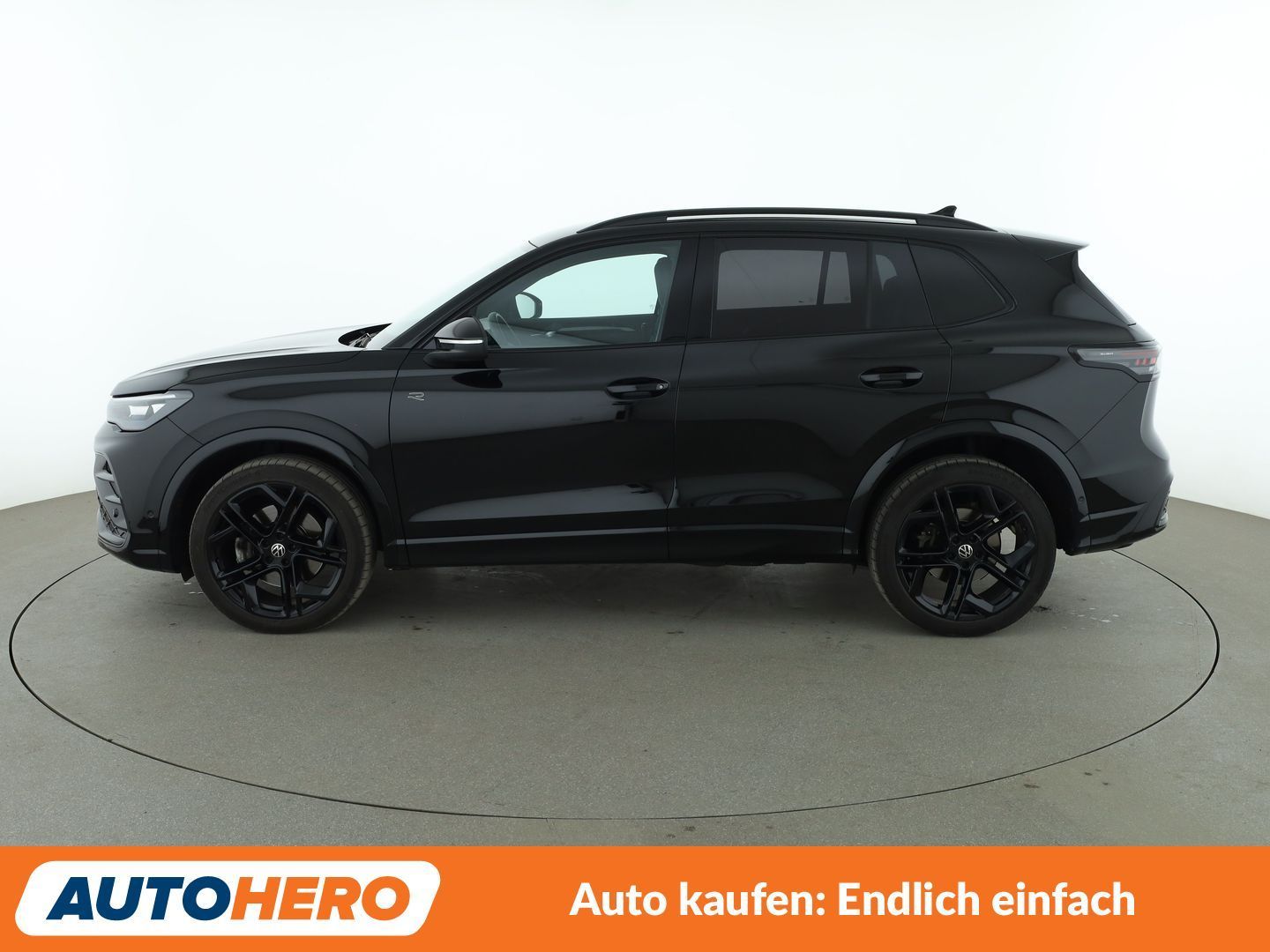 Volkswagen Tiguan 2.0 TSI R-Line 4Motion Aut. NAVI CAM foto 3
