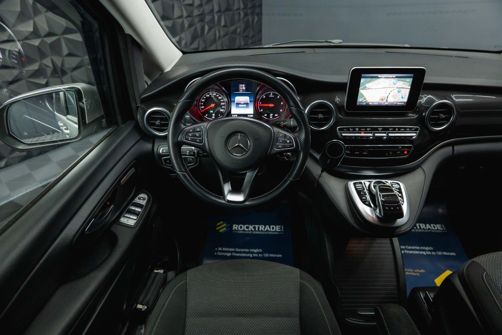 Fahrzeugabbildung Mercedes-Benz V 220 CDI EDITION Sport lang *ACC*DAB*6 Sitze*