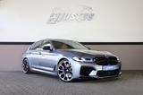 BMW M550i xDrive/360*/HUD/SHZ/LHZ/HK/APPLE/TOTW/R20 - blaue BMW M550
