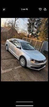 Volkswagen VW  Jetta VI - Volkswagen Jetta mit Diesel-Antrieb
