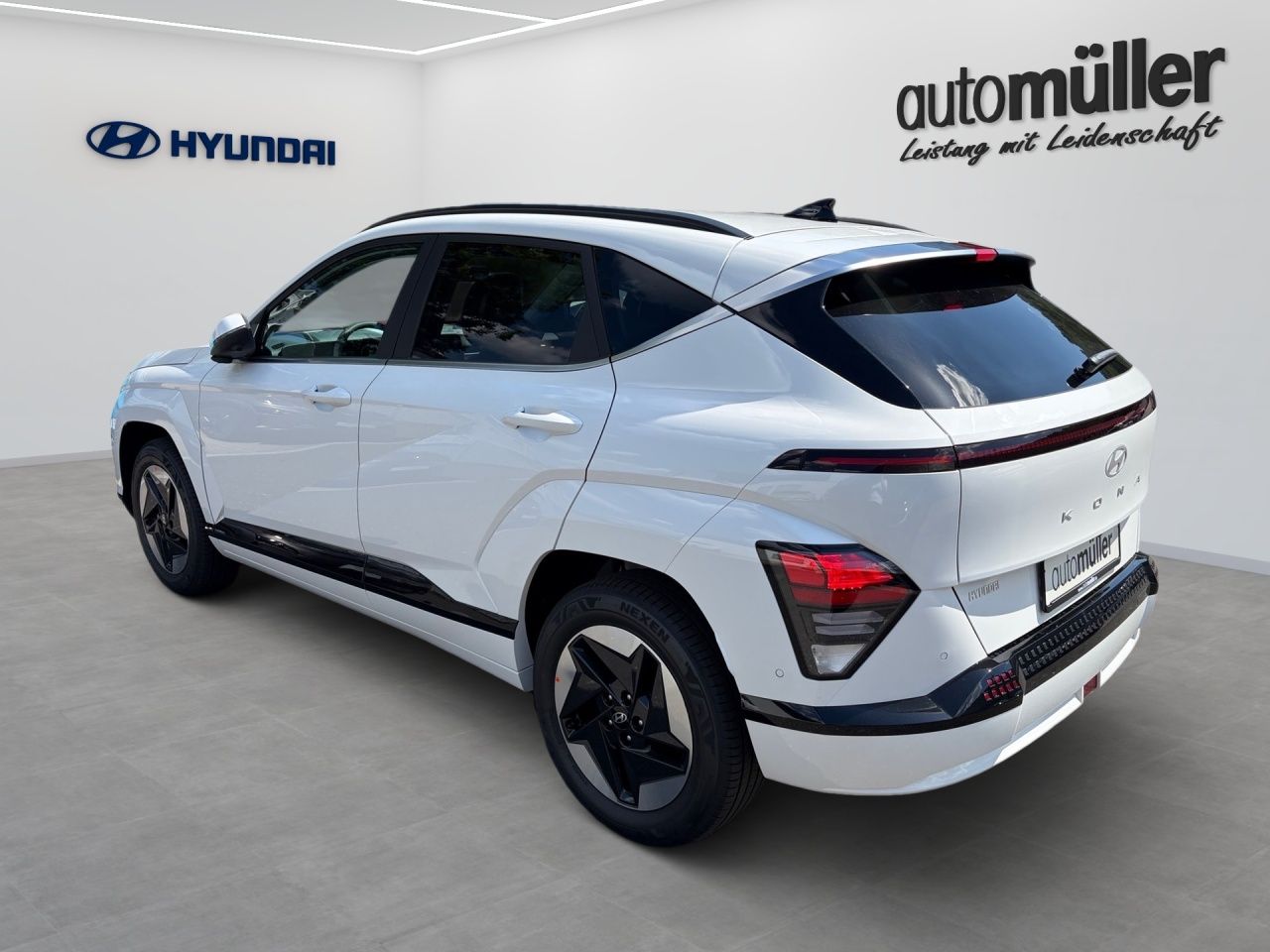 Fahrzeugabbildung Hyundai Kona Prime Elektro 2WD 2xKlima 360 ACC AUT HUD