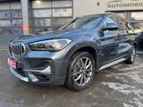 BMW X1 xDrive 20 i xLine *M-SPORTPAKET/PANO/LEDER* - BMW X1 xLine mit Benzin-Antrieb