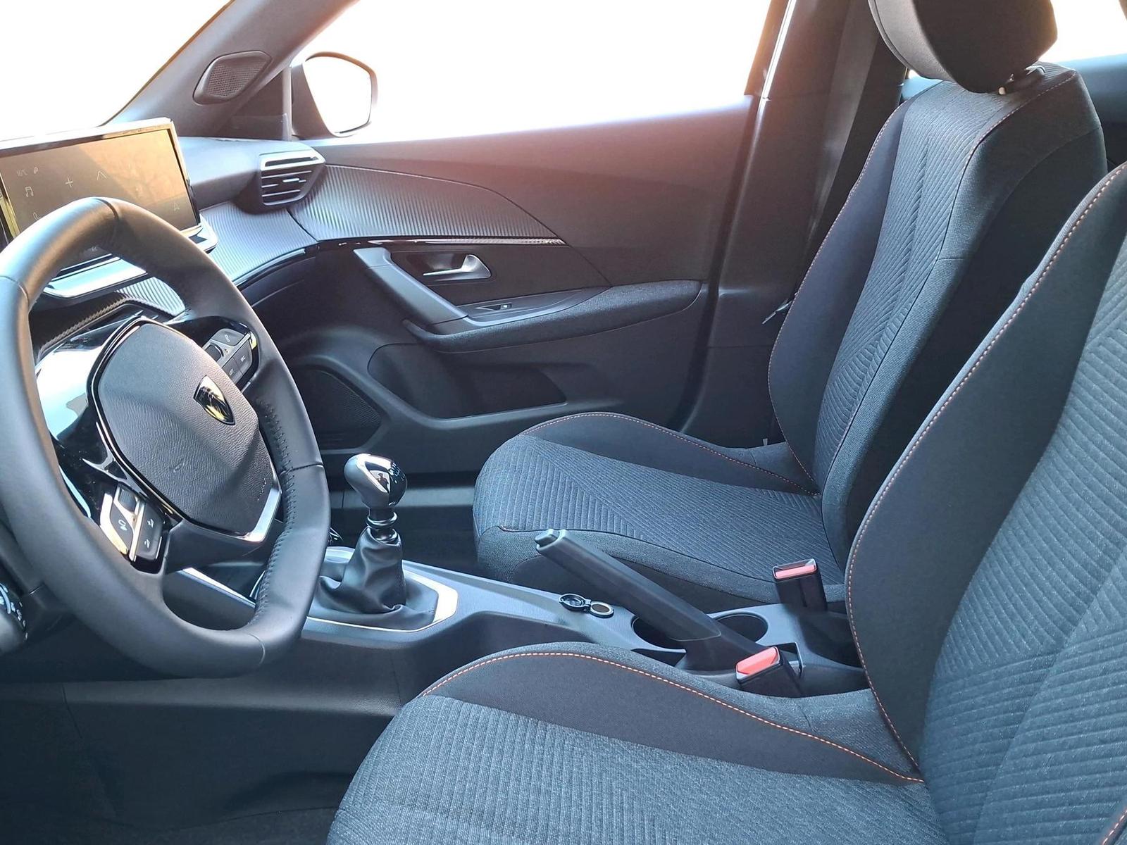 Peugeot 2008 Style Turbo 100