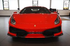 FERRARI 488 Pista Coupé | Full Carbon | Rosso Corsa FERRARI 488 Pista Coupé | Full Carbon | Rosso Corsa