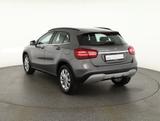 Mercedes-Benz GLA 200 Style Aut. LED Navi Teilleder Kamera PDC - gebrauchte Mercedes-Benz GLA 200 aus dem Jahr 2018