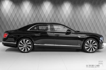 Flying Spur V8 2022 BLACK/BEIGE REAR SCREENS