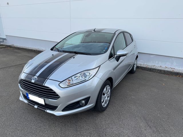 Ford Fiesta 1,0 Ecobooust 74kW Titanium Garantieverl.