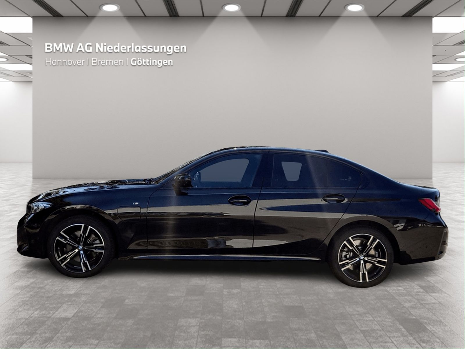 BMW 330 - Bild 3